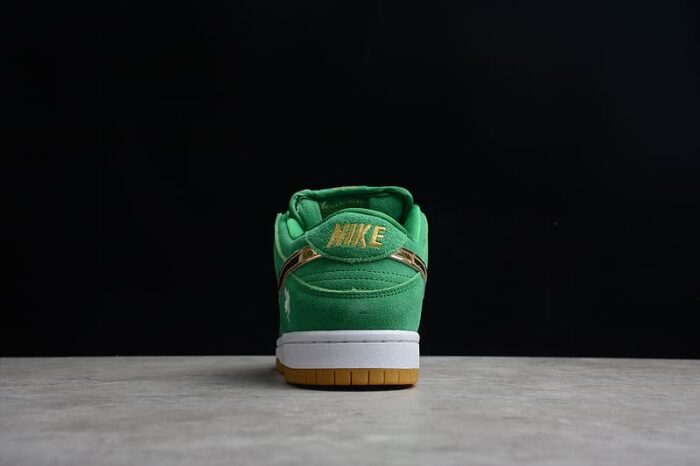 Nike Dunk Low SB "St Patrick's Day" - Image 9