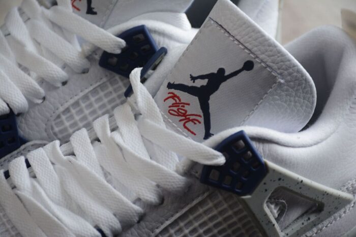Air Jordan 4 Midnight Navy - Image 8