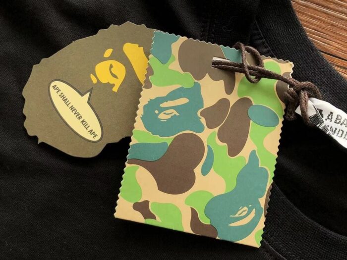 T-shirt BAPE x Undefeated Ape Head - Image 11