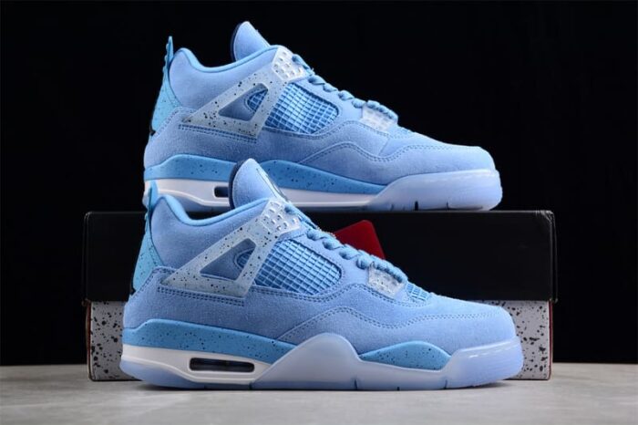 Air Jordan 4 Retro 'UNC' PE - Image 3