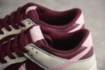 Nike Dunk Low Premium Valentine's Day - Image 9
