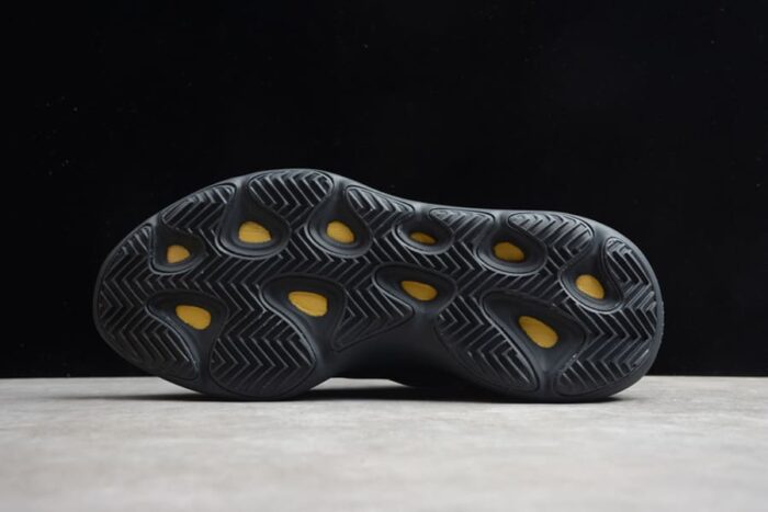 Adidas Yeezy 700 V3 Alvah - Image 8