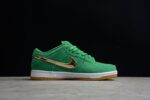 Nike Dunk Low SB "St Patrick's Day" - Image 2