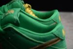 Nike Dunk Low SB "St Patrick's Day" - Image 6