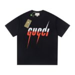 T-shirt Gucci Red Gradient Logo Black GC039 - Image 2