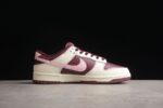 Nike Dunk Low Premium Valentine's Day - Image 12