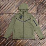 Set Nike Tech Fleece Rough Green Black - Image 2