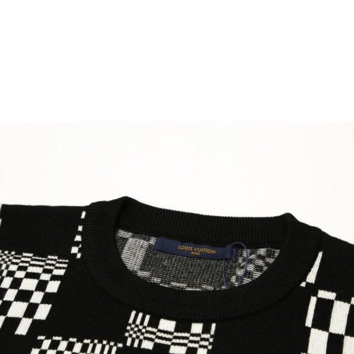 Sweatshirt Louis Vuitton LV091 - Image 4