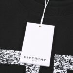 T-Shirt Givenchy GV008 - Image 7