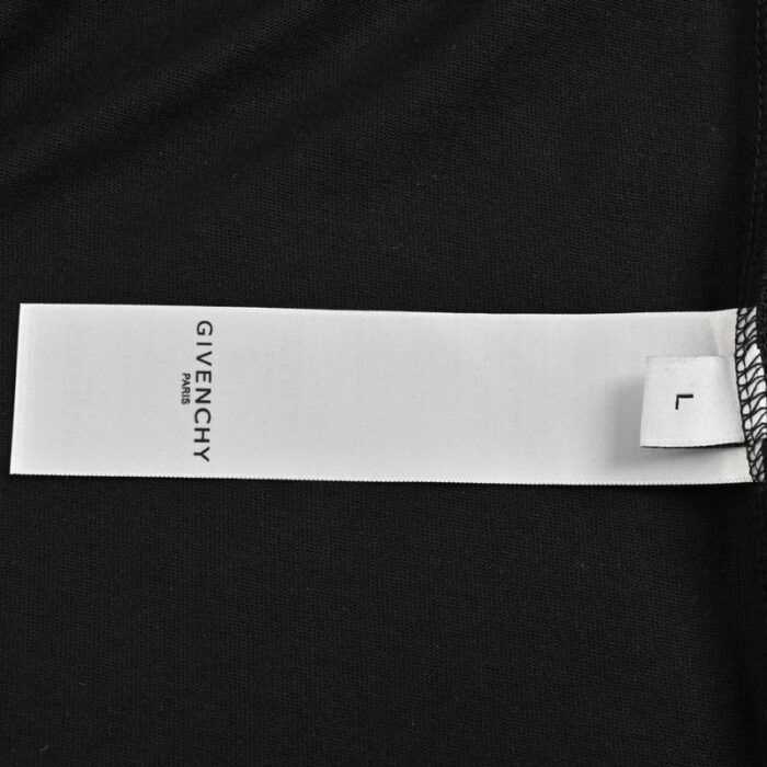 T-Shirt Givenchy GV009 - Image 6
