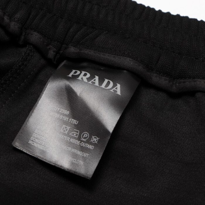 Shorts Prada Logo Patch Black PD012 - Image 10