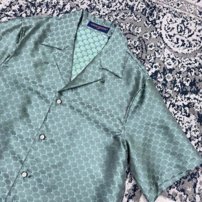 Set Louis Vuitton LV Monogram Shirt & Shorts LV079 - Image 11