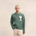 Sweater Ami Paris Ami de Coeur crew neck AMP001 - Image 4