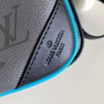 Louis Vuitton Trio Messenger LV042 - Image 5