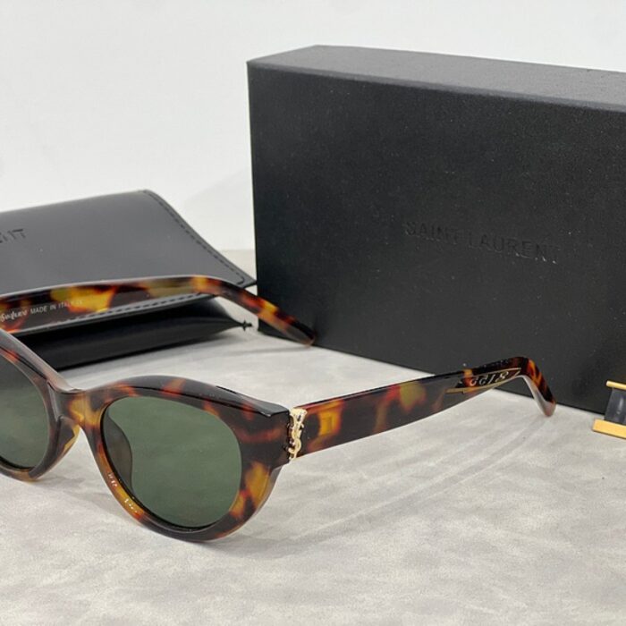 Sunglasses Yves Saint Laurent YSL023 - Image 4