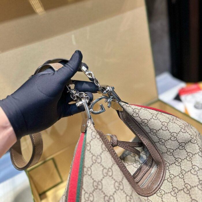 Gucci Attache Shoulder Bag GC243 - Image 4