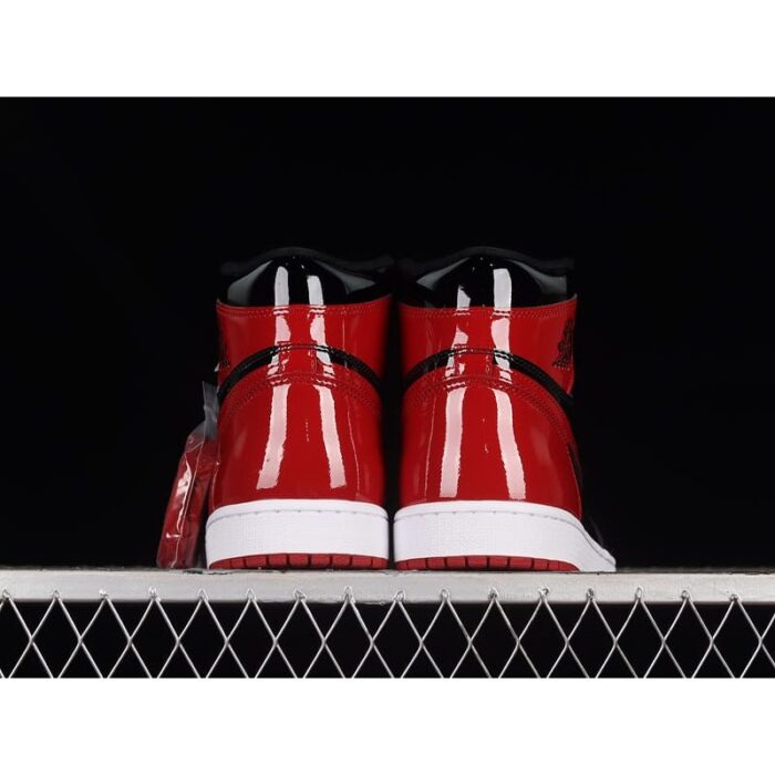 Air Jordan 1 High Paten Bred JDN017 - Image 5