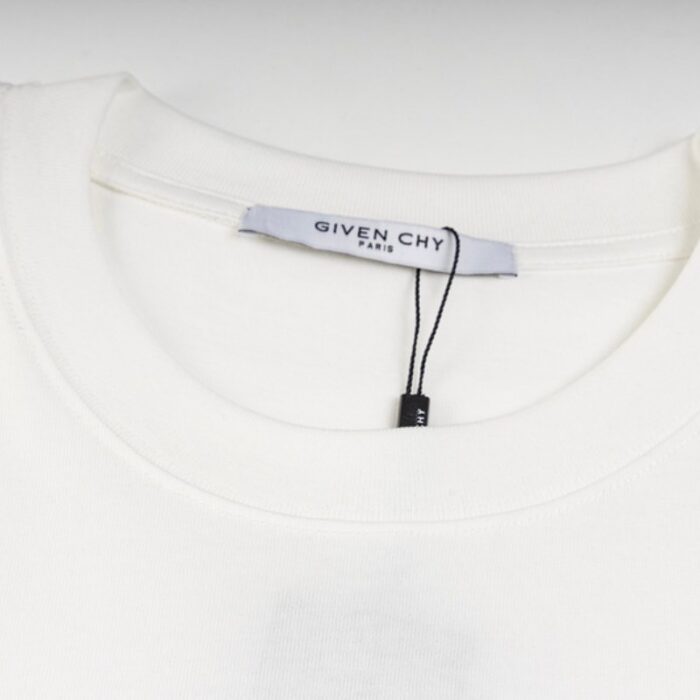 T-Shirt Givenchy White GV037 - Image 3