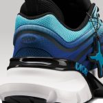 Christian Dior B44 Blade Sneaker Vs Kaws DO165 - Image 4