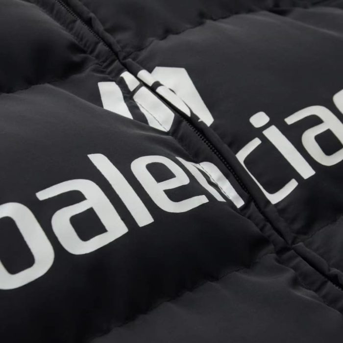 Jacket Balenciaga Soccer Puffer BL238 - Image 6
