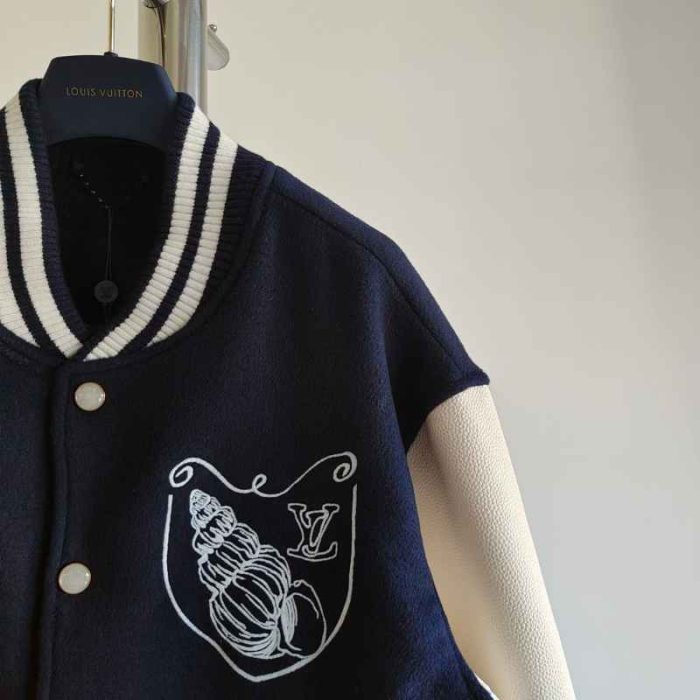 Jacket Louis Vuitton Calfskin Varsity LV321 - Image 5